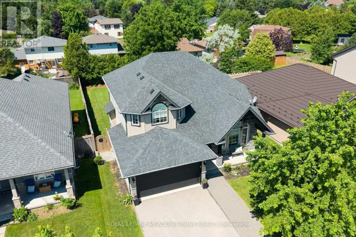 112 SCHMIDT DRIVE, Wellington North (Arthur), Ontario N0G1A0