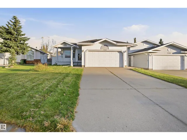 17007 90A ST NW, Edmonton, Alberta T5Z2Y9