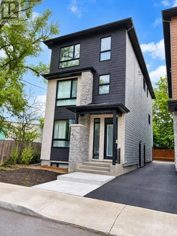 3 - 300 ELMGROVE AVENUE, Ottawa, Ontario K1Z6V1