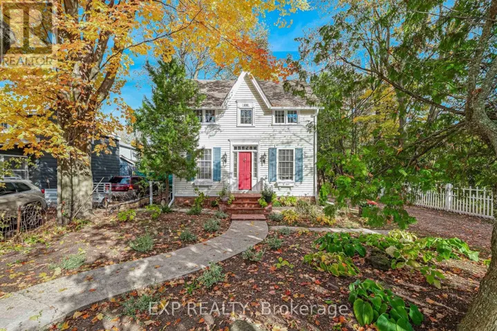 9 TURNER STREET, Georgina (Historic Lakeshore Communities), Ontario L4P3C8
