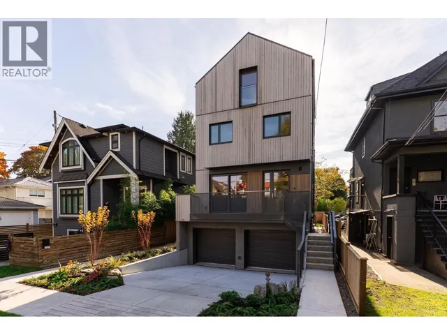 1 60 E 17TH AVENUE, Vancouver, British Columbia V5V1A2