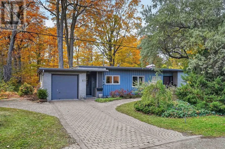 185 LAKEWAY DRIVE, Ottawa, Ontario K1L5A9