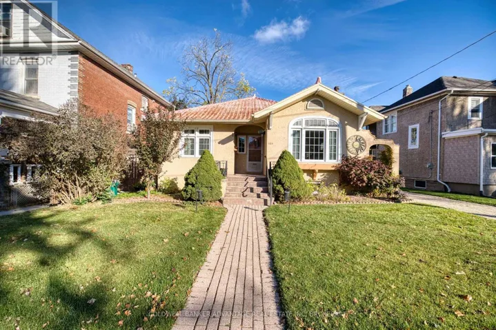 104 BALD STREET, Welland (Prince Charles), Ontario L3C5C3