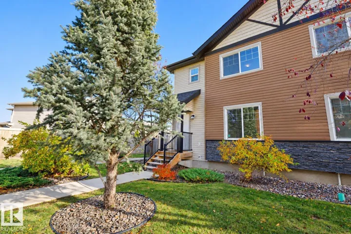 #40 8716 179 AV NW NW, Edmonton, Alberta T5Z0J3