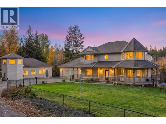 4614 June Springs Road, Kelowna, British Columbia V1W4C8