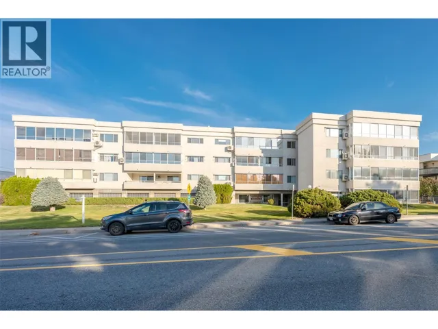 195 Warren Avenue W Unit# 204, Penticton, British Columbia V2A3N1