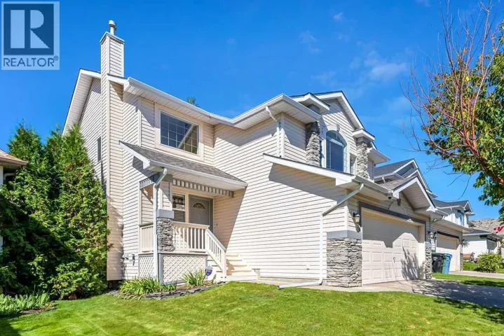 472 Douglas Glen Point SE, Calgary, Alberta T2Z3G4