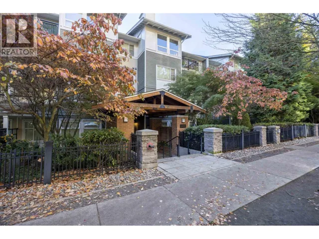 106 6888 SOUTHPOINT DRIVE, Burnaby, British Columbia V3N5E3