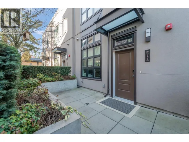 2793 ALAMEIN AVENUE, Vancouver, British Columbia V6L0C2