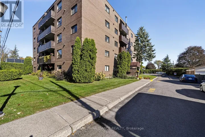 403 - 95 WINDSOR DRIVE, Brockville, Ontario K6V3H7