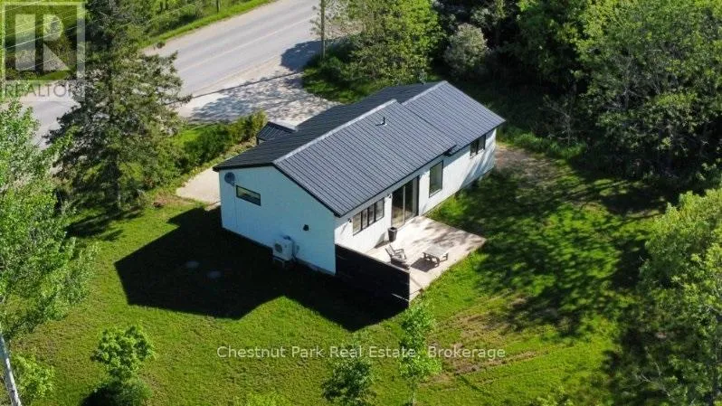 7965 COUNTY ROAD 9, Clearview, Ontario L0M1S0