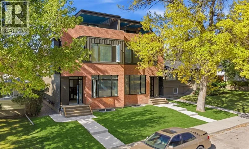 907 35A Street NW, Calgary, Alberta T2N3A5