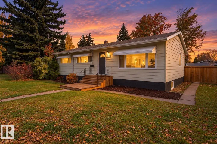 9231 149 ST NW, Edmonton, Alberta T5R1C1