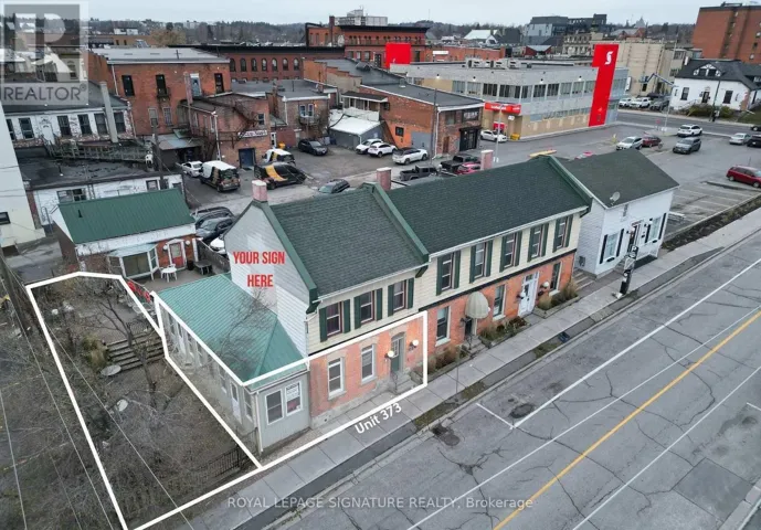 373 QUEEN STREET, Peterborough (Town Ward 3), Ontario K9H3J7