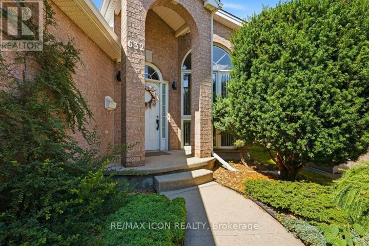 632 THORNWOOD DRIVE, London North (North P), Ontario N6H5J6