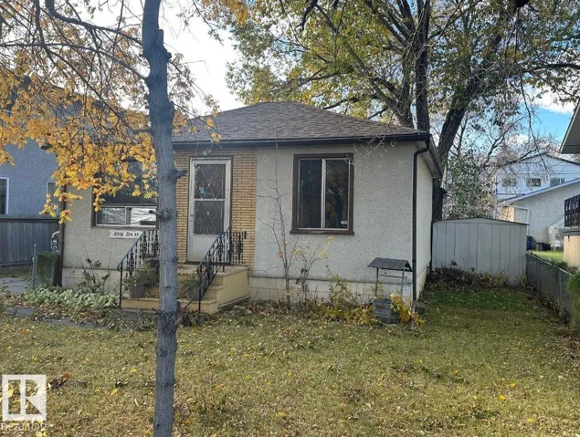 9516 150 ST NW, Edmonton, Alberta T5P1M9