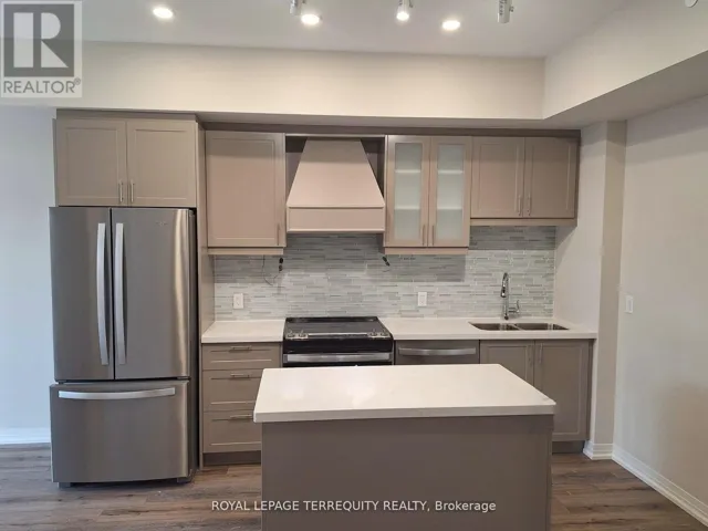 LP 15 - 50 HERRICK AVENUE, St. Catharines (Oakdale), Ontario L2P0G3