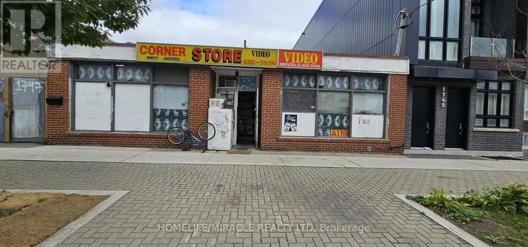 1747 KEELE STREET, Toronto (Keelesdale-Eglinton West), Ontario M6M3W9