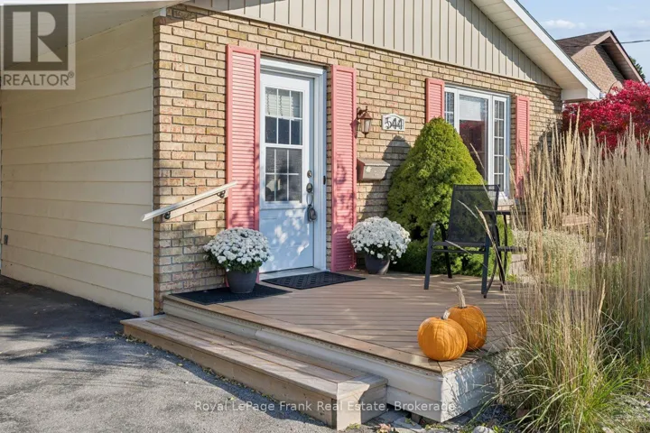 544 MAHER CRESCENT, Cobourg, Ontario K9A4S7