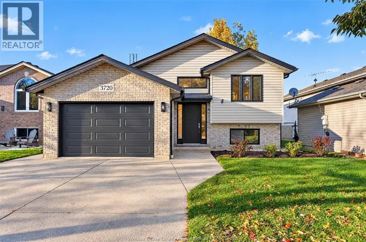 3720 Shinglecreek, Windsor, Ontario N8W5T8