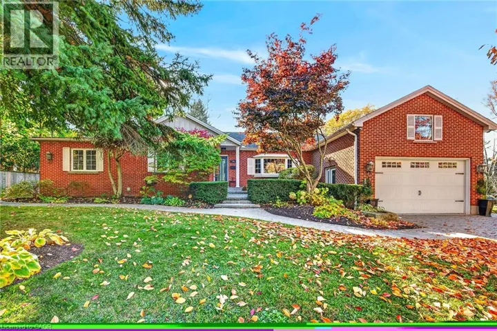 102 LOVERS Lane, Ancaster, Ontario L9G1G7