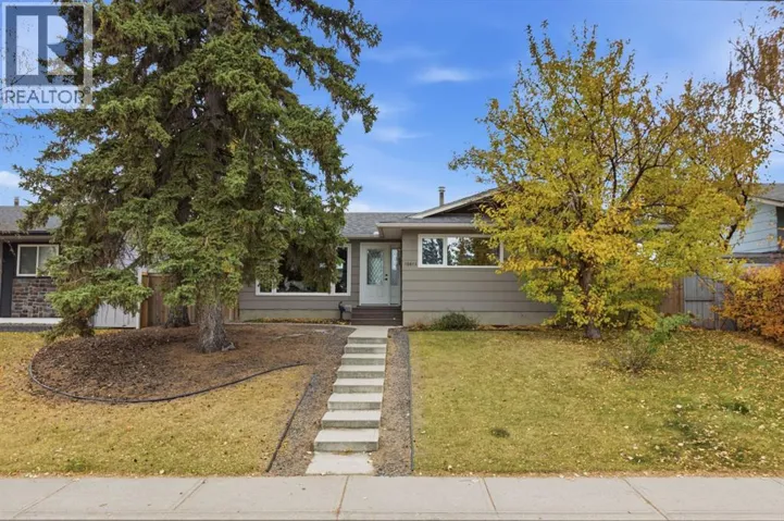 10015 Maplecreek Drive SE, Calgary, Alberta T2J1T7