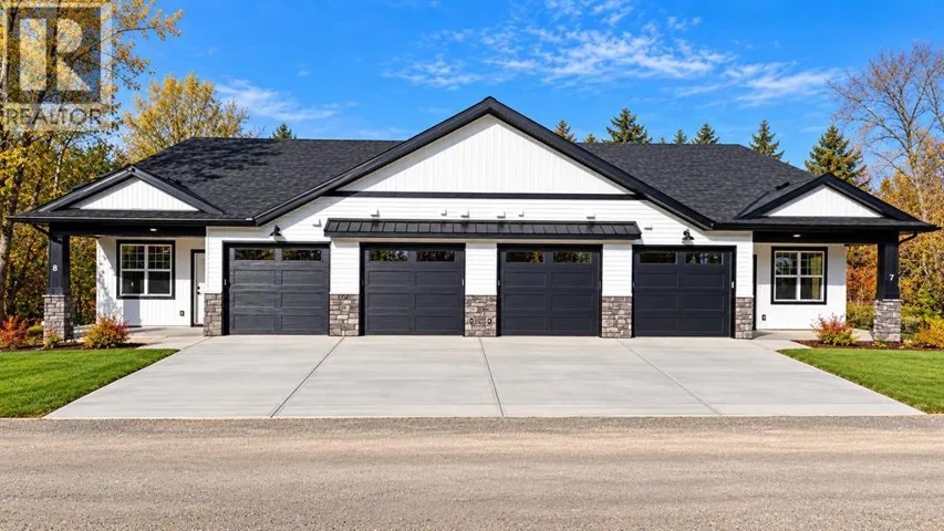 5, 5463 55 Avenue, Lacombe, Alberta T4L1M1