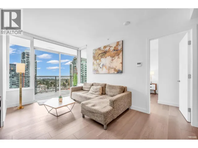 2204 6288 CASSIE AVENUE, Burnaby, British Columbia V5H0H7