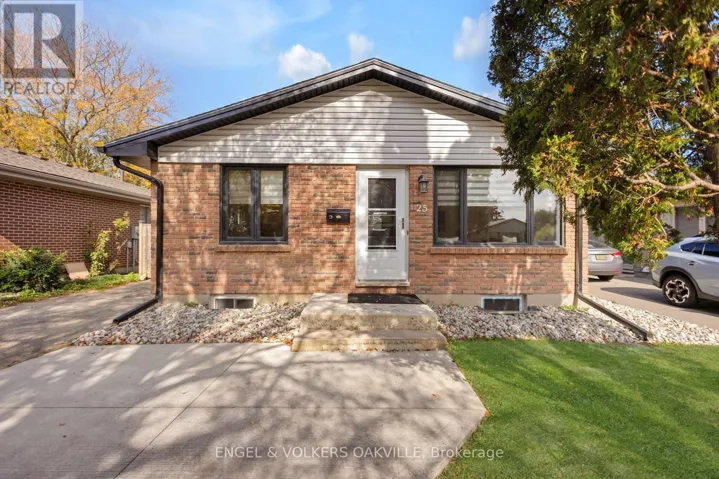 25 HINES CRESCENT, London South (South Q), Ontario N6C3A2