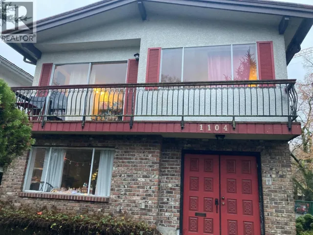 1104 E 18TH AVENUE, Vancouver, British Columbia V5V1H2