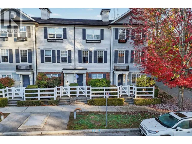 4 2495 DAVIES AVENUE, Port Coquitlam, British Columbia V3C0B2