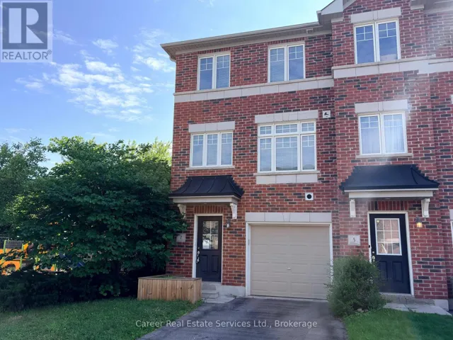 7 KEN BROMLEY LANE, Clarington (Bowmanville), Ontario L1G6X3
