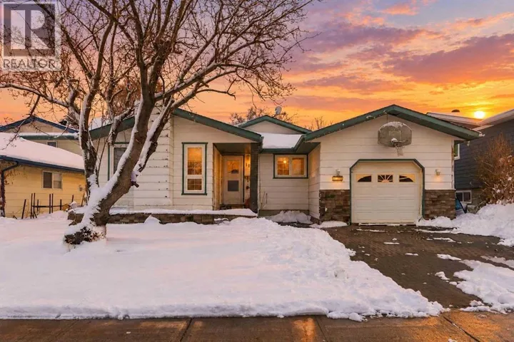 186 Clenell Crescent, Fort McMurray, Alberta T9K1L2