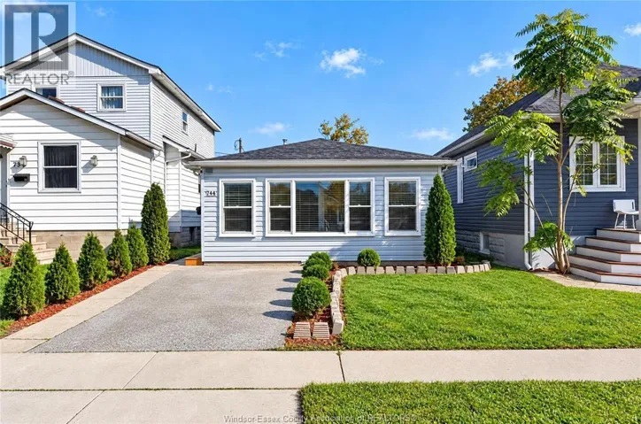 744 Mckay Avenue, Windsor, Ontario N9B2A1