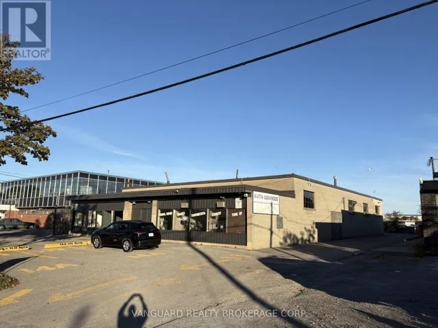 14 GAIL GROVE, Toronto (Humbermede), Ontario M9M1M4