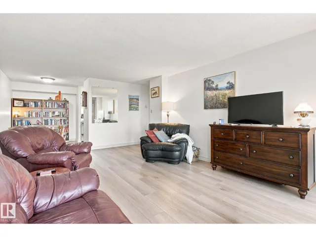 #1507 9835 113 ST NW, Edmonton, Alberta T5K1N4