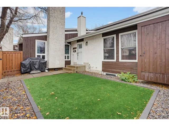 18407 66 AV NW, Edmonton, Alberta T5T2M1