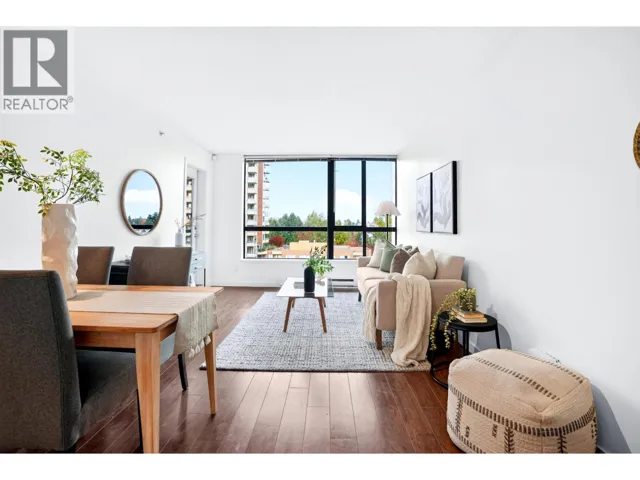 1001 3588 CROWLEY DRIVE, Vancouver, British Columbia V5R6H3