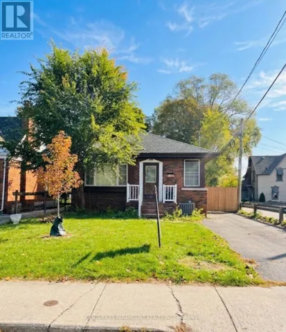 16 KINGSMOUNT STREET, Hamilton (Ainslie Wood), Ontario L8S3B3
