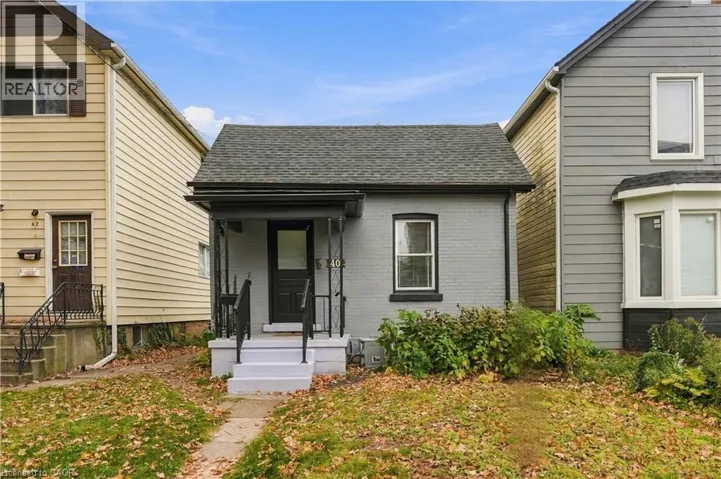 40 AIKMAN Avenue, Hamilton, Ontario L8M1P7