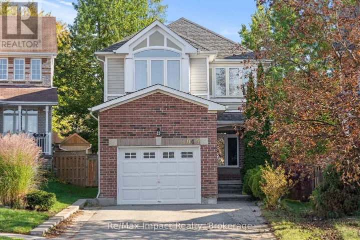 1049 TIMBERLAND CRESCENT, Oshawa (Pinecrest), Ontario L1K2L9