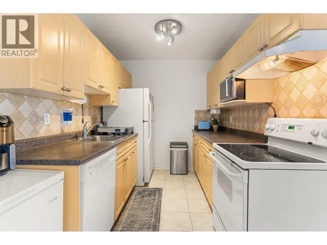 306 7240 LINDSAY ROAD, Richmond, British Columbia V7C3M6