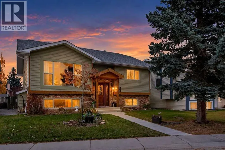 48 Cimarron Hill, Okotoks, Alberta T1S1M9