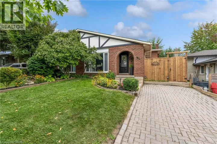 91 GUILDWOOD Drive, Hamilton, Ontario L9C6S3