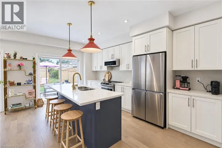 60 STARLING Drive, Hamilton, Ontario L9A0C5