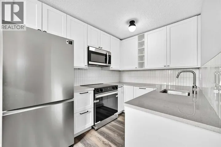 195 Manora Place NE, Calgary, Alberta T2X7A5