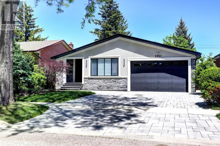 2257 SPRINGFIELD COURT, Mississauga (Sheridan), Ontario L5K1V3