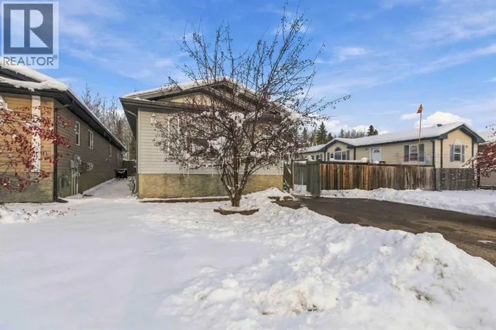 148 Ash Way, Fort McMurray, Alberta T9K0E2