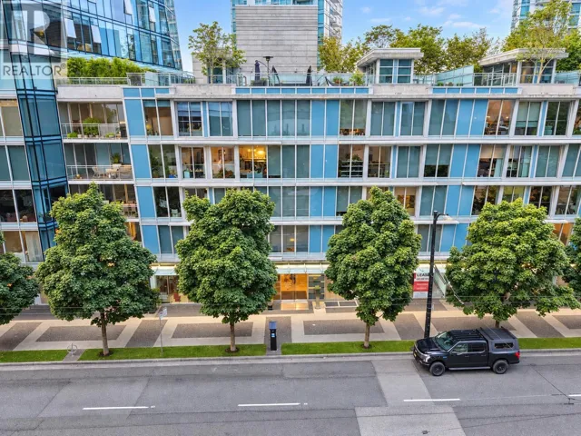 206 1477 W PENDER STREET, Vancouver, British Columbia V6G2S3