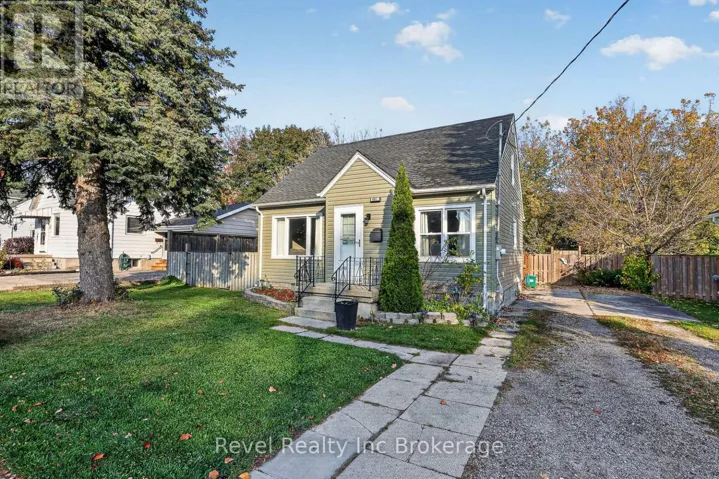 681 SHENSTONE AVENUE, Woodstock (Woodstock - North), Ontario N4S5L2
